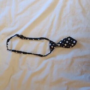 Black and white polka dot doggie tie!!
